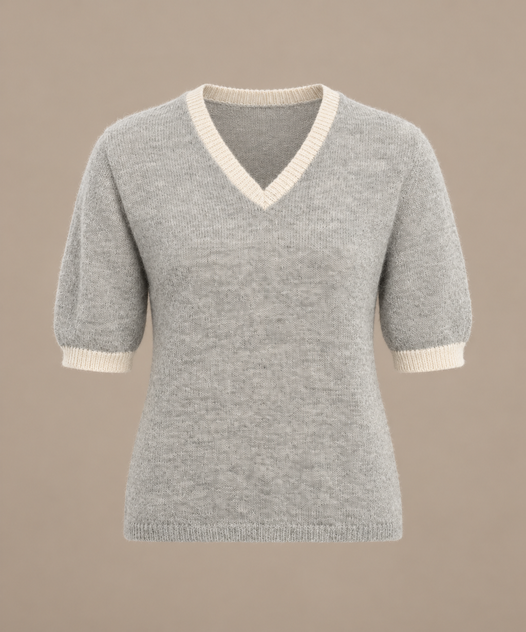 Rose alpaca T-shirt with V-neck