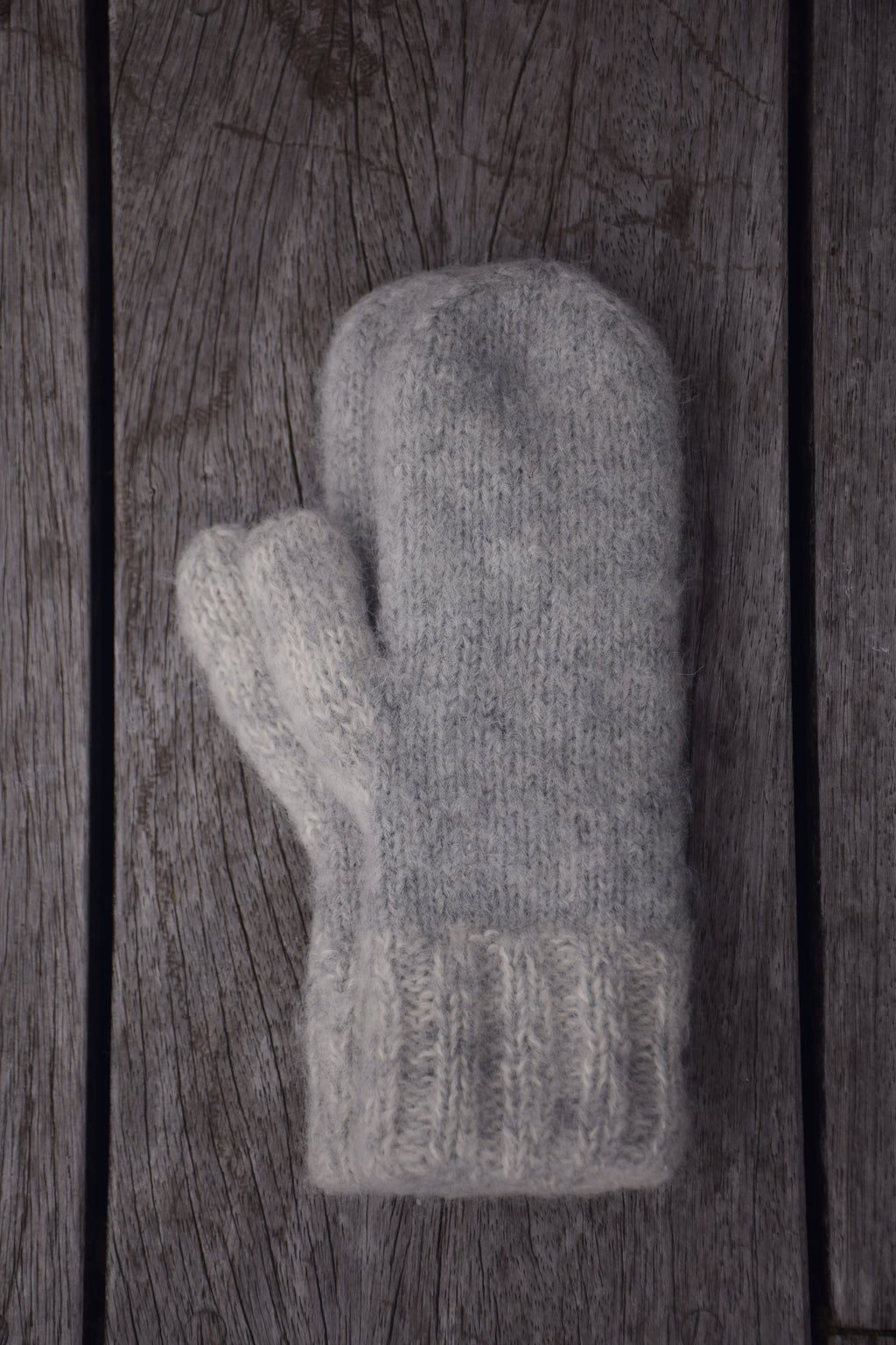 ZARA mittens light grey/cloudy white