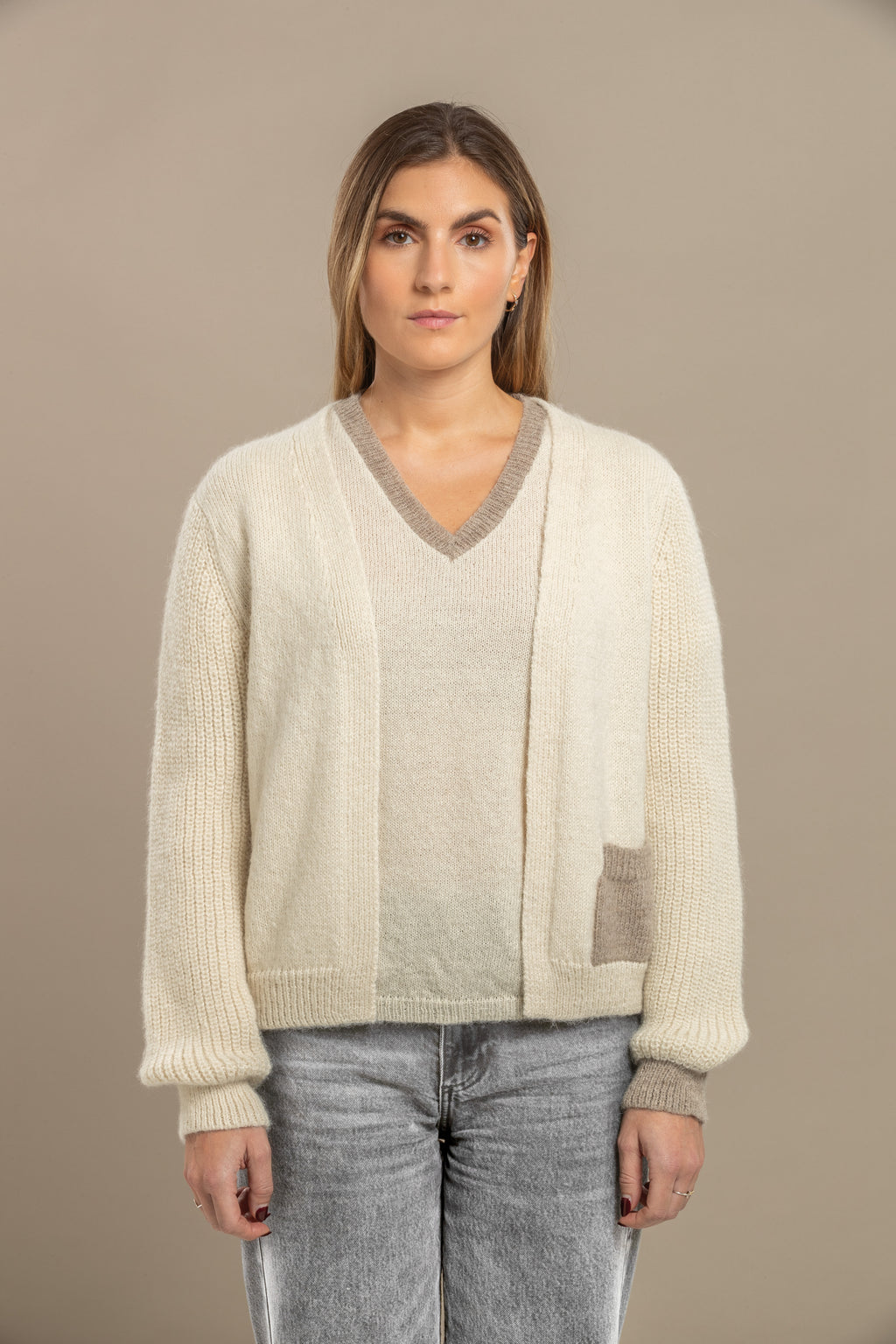 Rozen T-shirt met V-hals